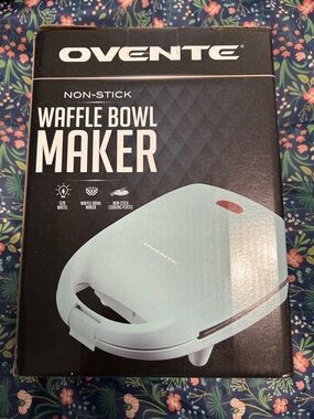 Ovente Non-Stick Waffle Bowl Maker Blue 520 Watts Overheat Protection WMB2405BL